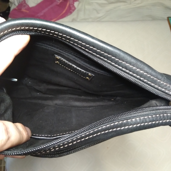 Vintage Fossil Black Leather purse - Picture 3 of 8